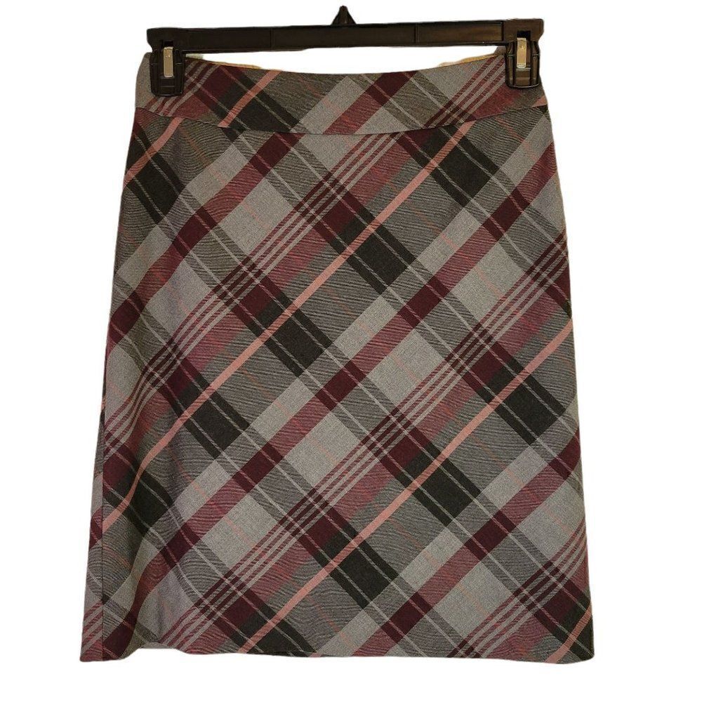 Ann Taylor Plaid Skirt (Size 2P)